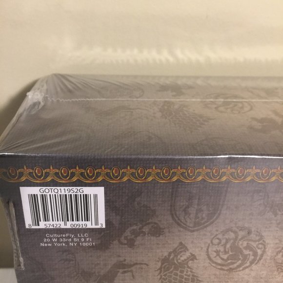 Game of Thrones Loot Box Gift Collectible Set New Factory Sealed - Picture 4 of 8